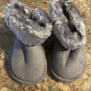 Toddler girls grey boots